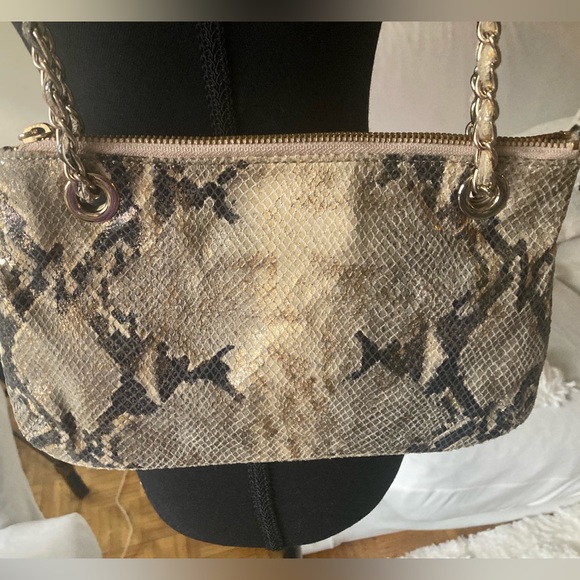 Dkny metallic python clutch crossbody evening bag - Picture 2 of 5